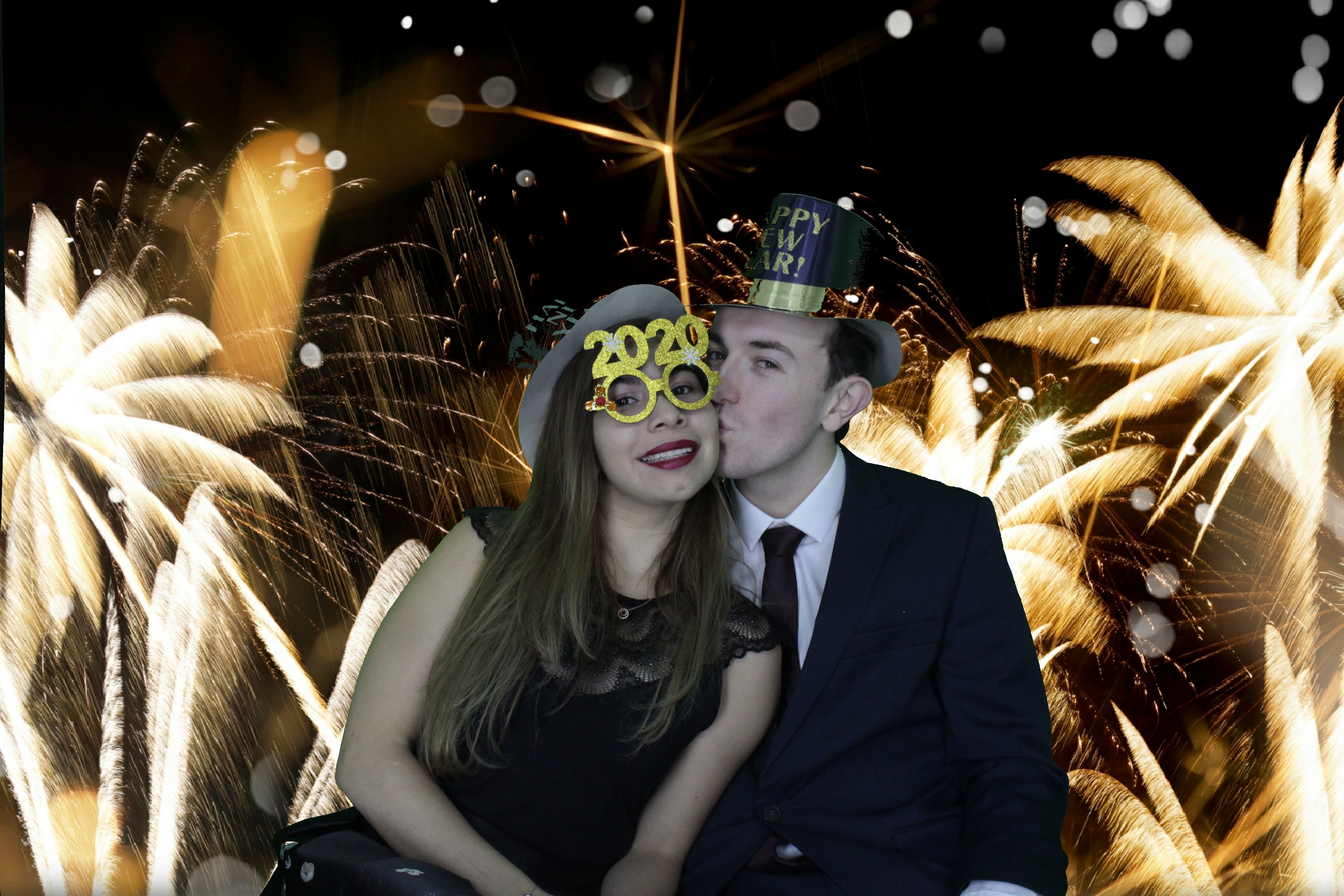 NYE Party | View more photos from the event at gallery.myphotoboothexperience.co.uk/u/MyPhotoBoothExperienceLtd/NYE-Party